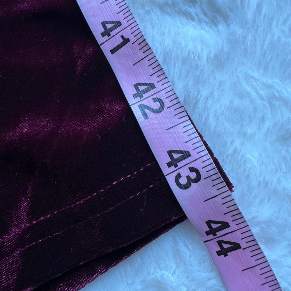 Halara Women's Purple Velvet Flare Pants High Rise Size XL New With Tags - Picture 9 of 13